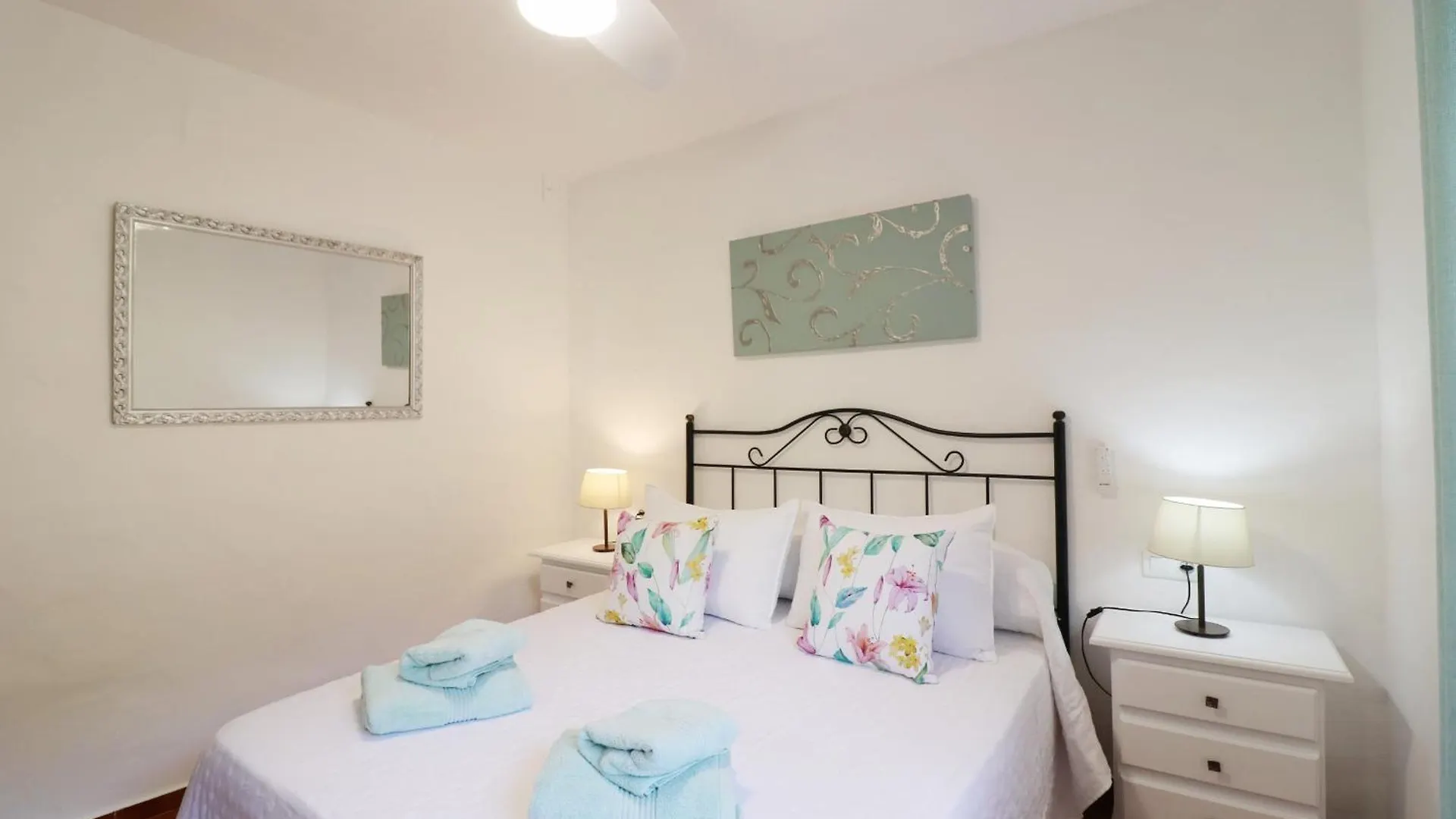 Villa El Barco Spainsunrentals 1200 Nerja
